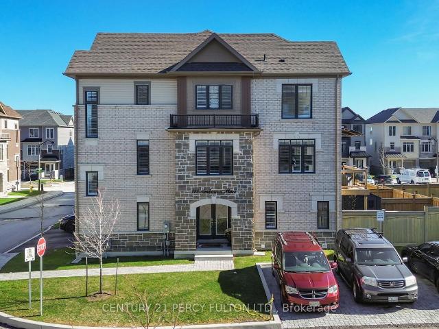 Townhouse for sale in Woburn, Ontario
