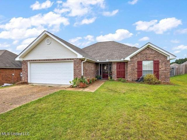 House for sale in Pearl, Mississippi