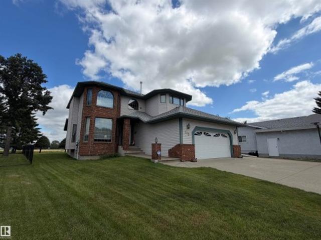 House for sale in Wetaskiwin, Alberta