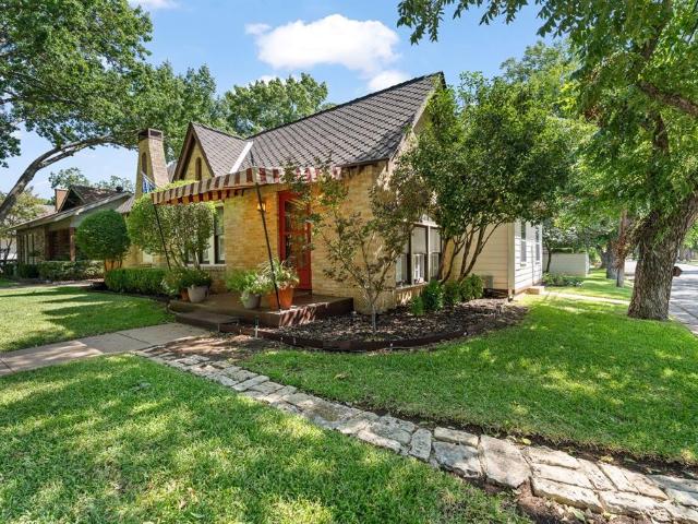 House for sale in Johnson, Texas