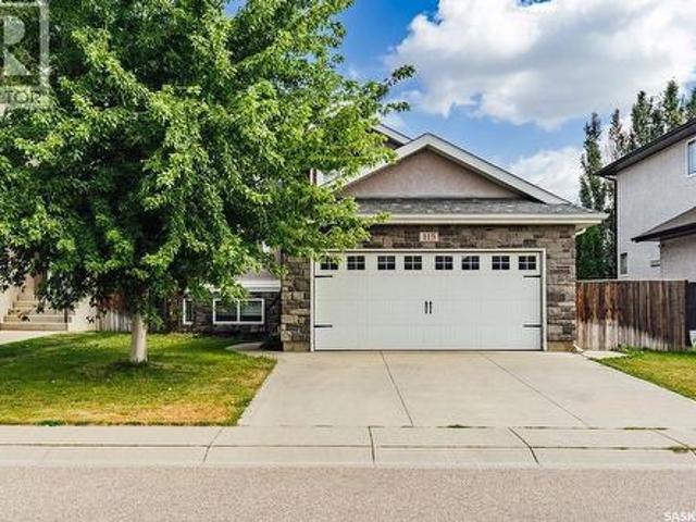 House for sale in Saskatoon, Saskatchewan