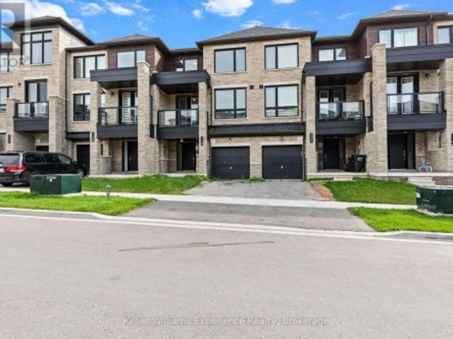 House for sale in Barrie, Central Ontario