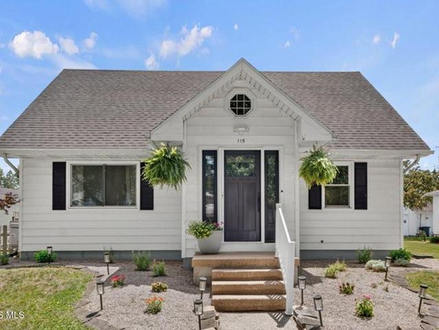 House for sale in Pemberville, Ohio