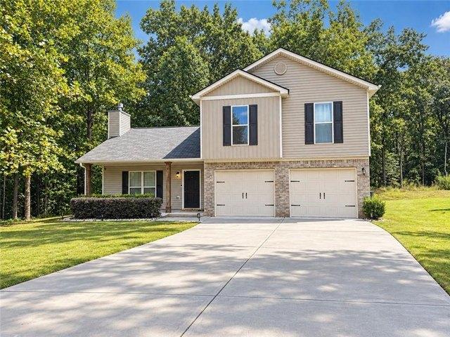 House for sale in Lula, Hall County