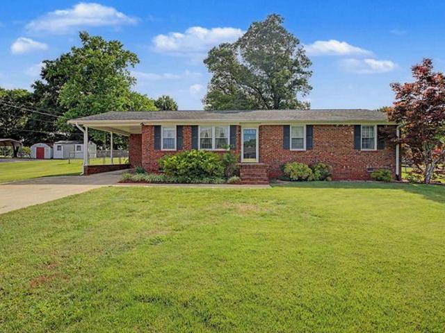 House for sale in Pickens, South Carolina