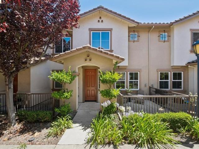 Condo for sale in San Pablo, California