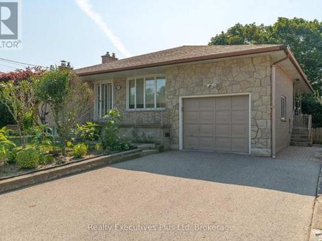 House for sale in Guelph, Ontario
