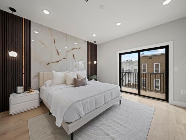 Condo for sale in Hudson, New Jersey