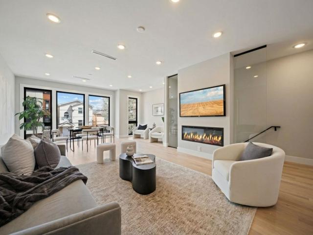 Condo for sale in Hudson, New Jersey