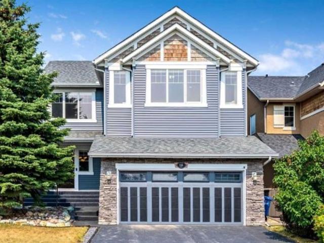 House for sale in Airdrie, Alberta