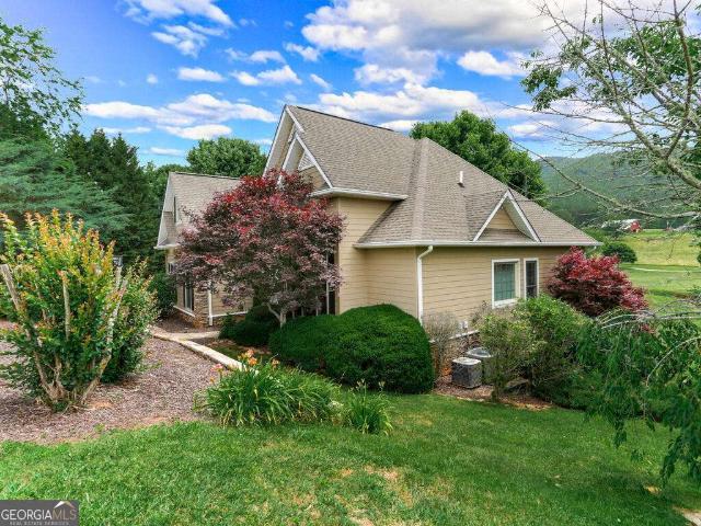 House for sale in Hayesville, North Carolina