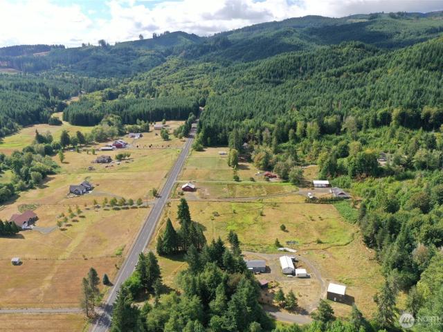 Property for sale in Oakville, Washington