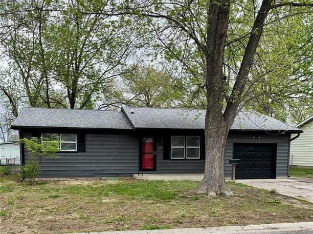 House for sale in Jersey, Illinois