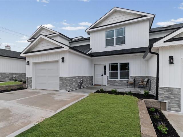 Townhouse for sale in Ray, Missouri