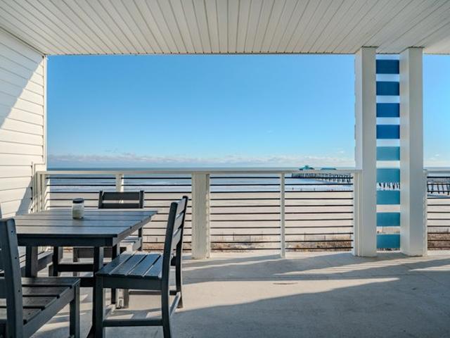 Condo for sale in Folly Beach, South Carolina