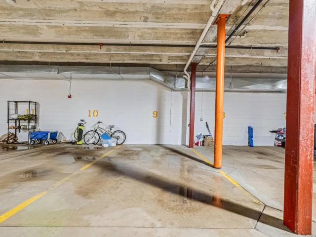 Condo for sale in Monona, Dane County
