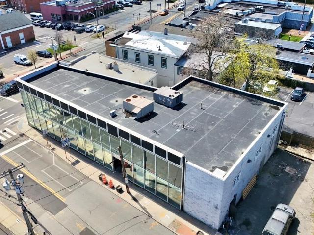 Commercial for sale in Smithtown Commercial for sale in Smithtown