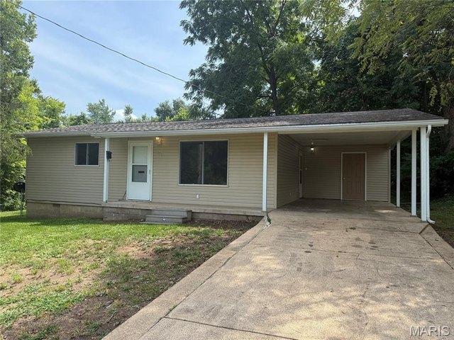 House for sale in Fredericktown, Missouri