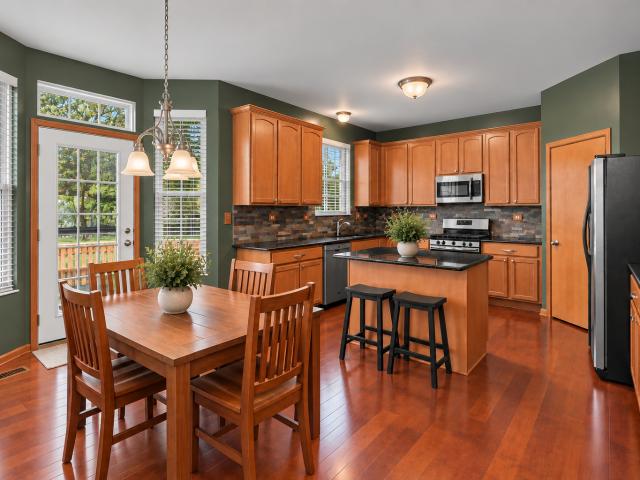 House for sale in Neucort Lakes, Cortland
