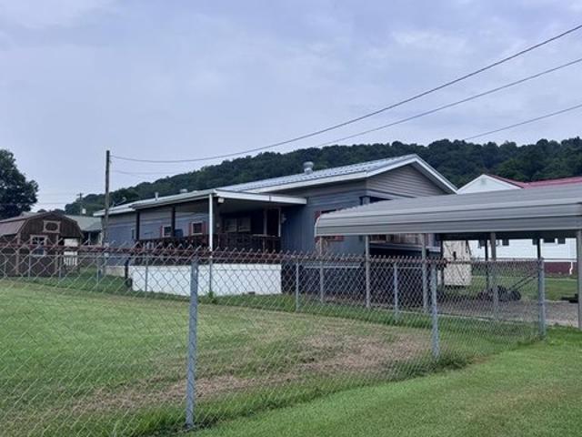 House for sale in Paden City, West Virginia