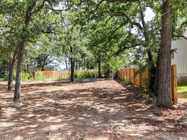 Land for sale in Smithville, Texas