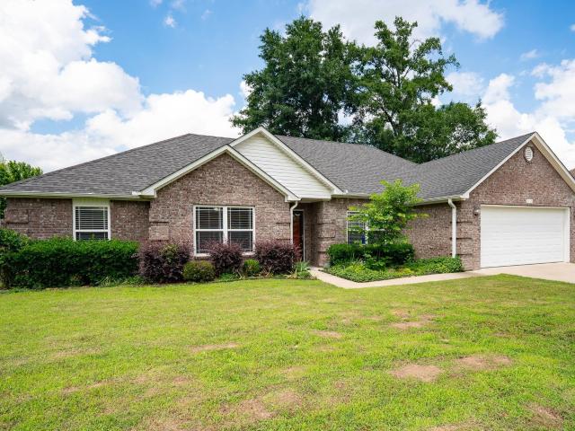 House for sale in Ark