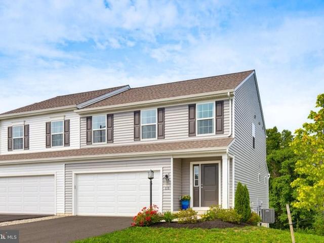 Townhouse for sale in Duncannon, Pennsylvania