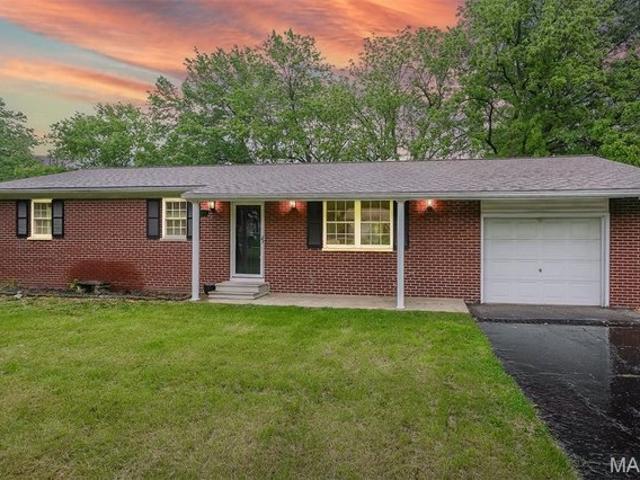 House for sale in Bethalto, Illinois