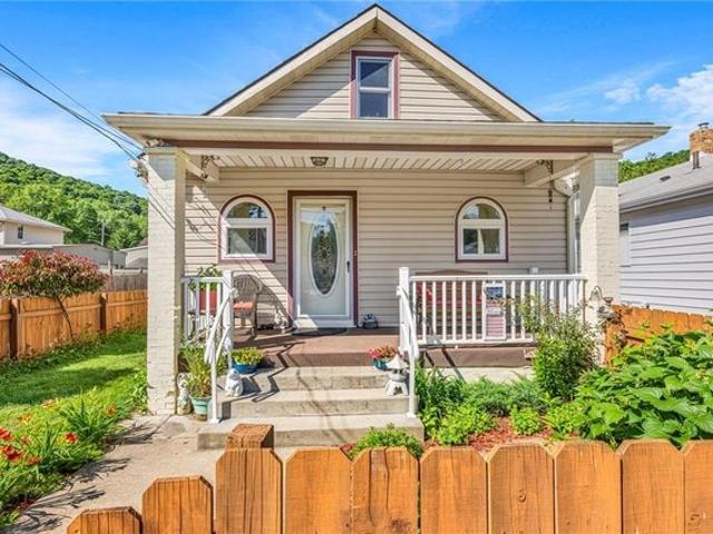 House for sale in Beaver, Pennsylvania