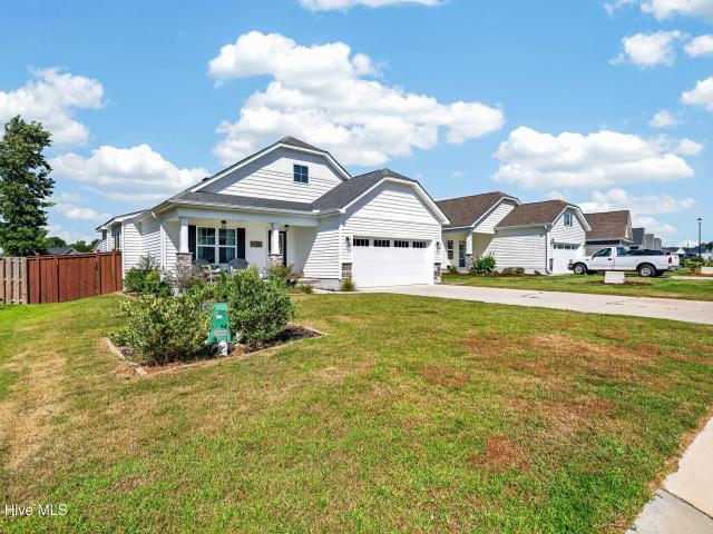 House for sale in Sneads Ferry, North Carolina