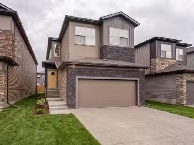 House for sale in Spruce Grove, Alberta