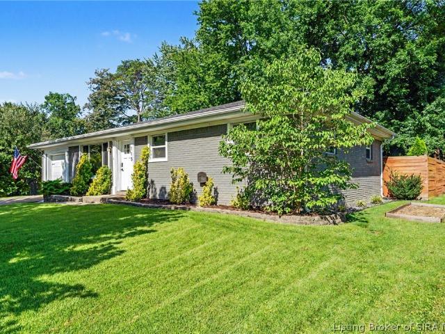 House for sale in New Albany, Indiana