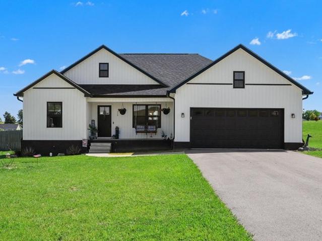 House for sale in Harrodsburg, Kentucky