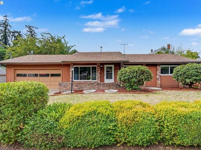 House for sale in Silverton, Marion County