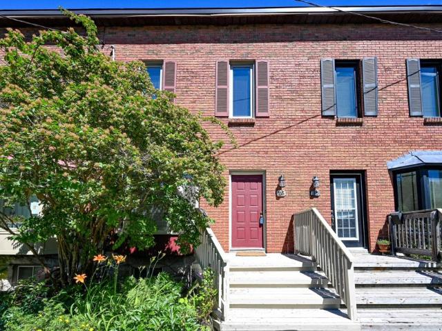 Townhouse for rent in Capital, Ottawa