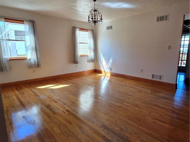 House for sale in Springdale, Pennsylvania
