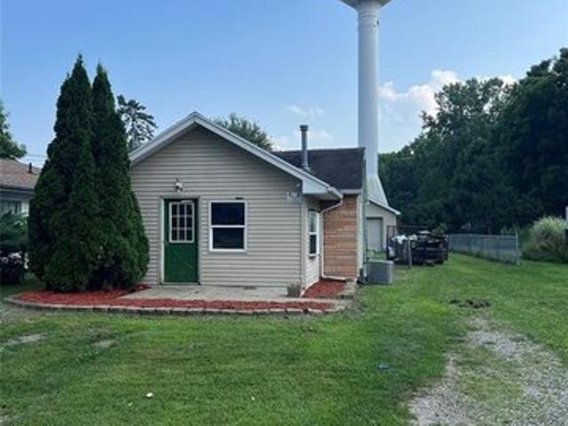 House for sale in Brooklyn, Jackson County