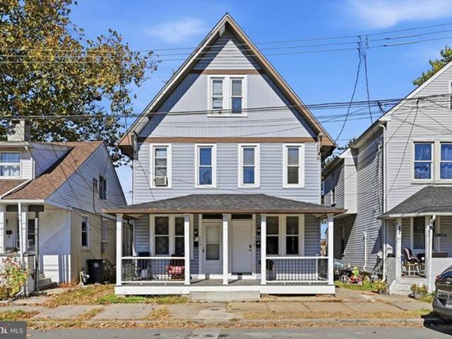 Townhouse for sale in Downingtown, Chester County