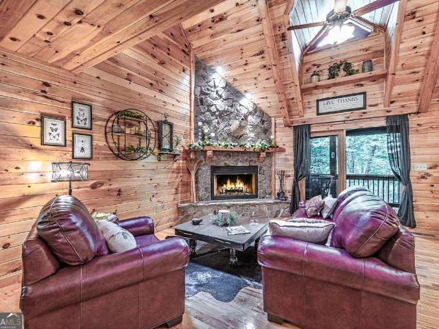 House for sale in Blue Ridge, Georgia