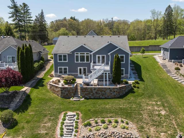 House for sale in Hamilton, Indiana