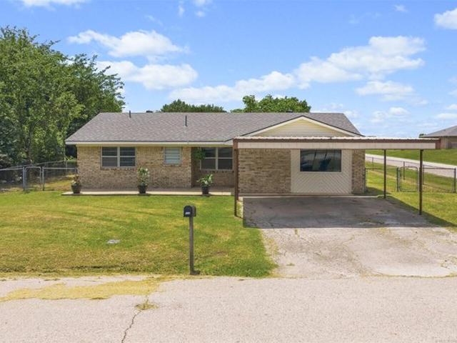 House for sale in Carter, Oklahoma
