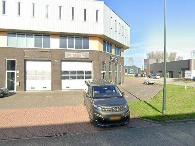Bedrijfspand te koop in Werkendam, Noord Brabant