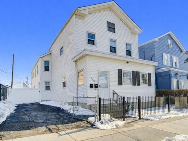 House for sale in Elizabeth City, North Carolina