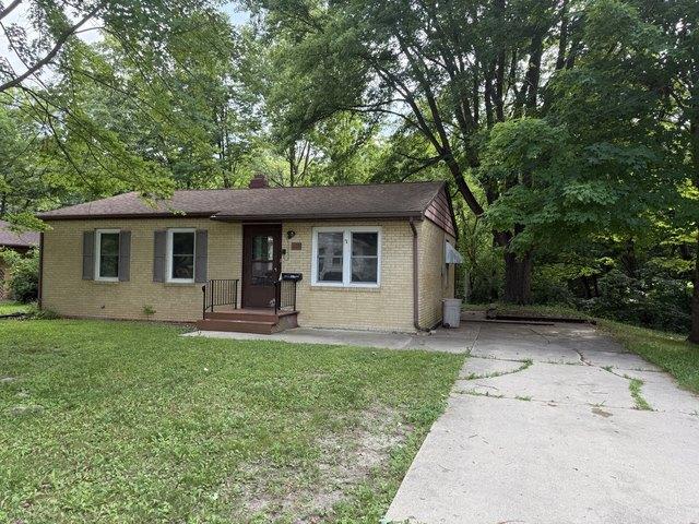 House for sale in Oglesby, Illinois