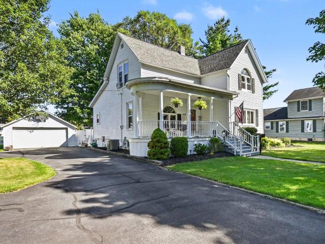 House for sale in Essexville, Michigan