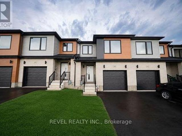 House for sale in County Of Brant, Ontario