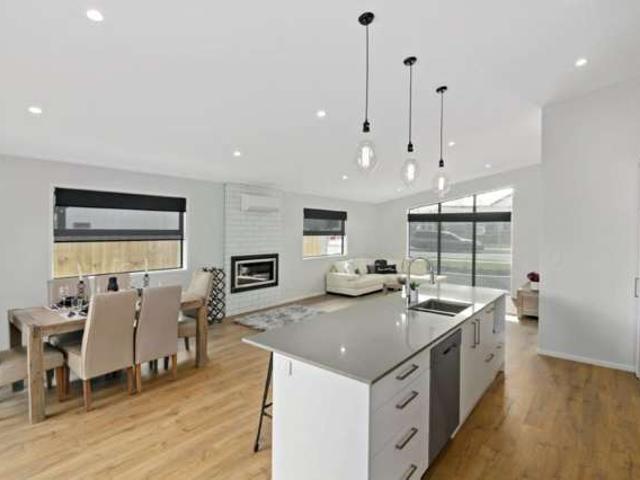House for sale in Mahurangi