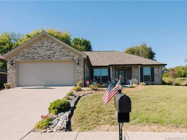 House for sale in Sellersburg, Clark County