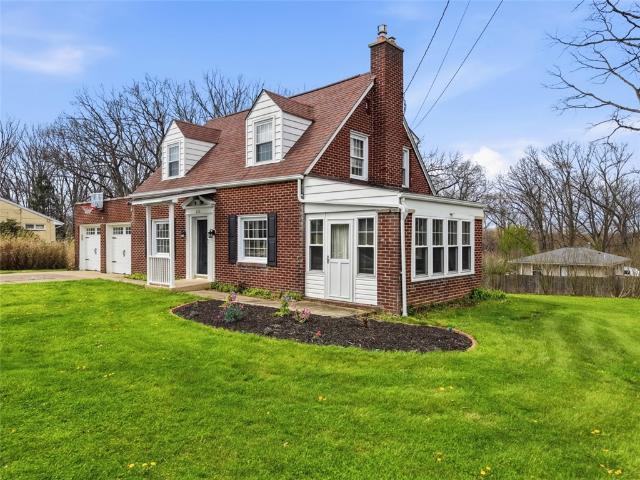 House for sale in Lyndora, Pennsylvania