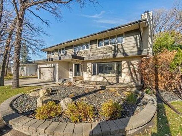 House for sale in Tuxedo, Winnipeg